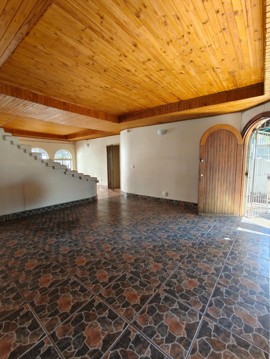 4 Bedroom Property for Sale in Vaalpark Free State